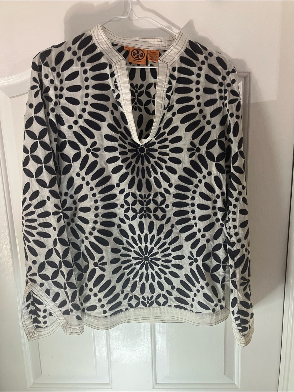 Tory Burch Black White Geometric Medallion Embroidered Cotton Tunic Blouse 6